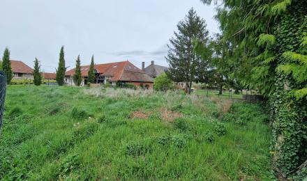 Terrain constructible de 565m² non viabilisé - 56 000€