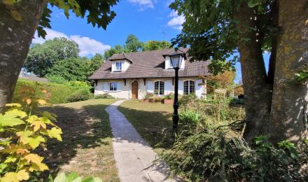 Vente 6 pièces 200 m² 943 m² Maison de caractère T6 de 200 m² dans un secteur recherché