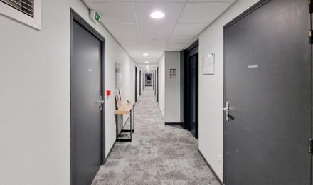 Studio lumineux déjà loué