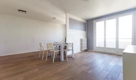 Appartement lumineux proche centre-ville